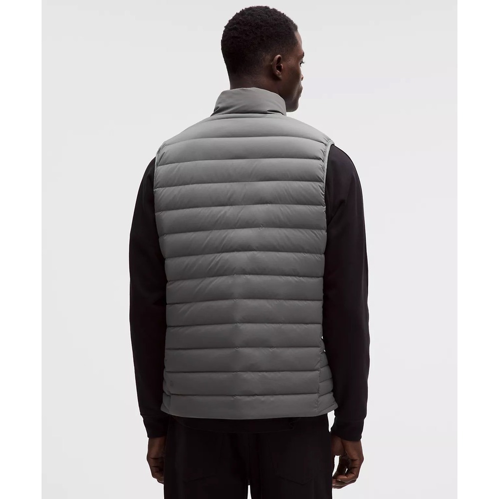 Lululemon Mens Size Large Navigation Down Vest Evolve Onyx Gray Puffer New - Picture 2 of 13